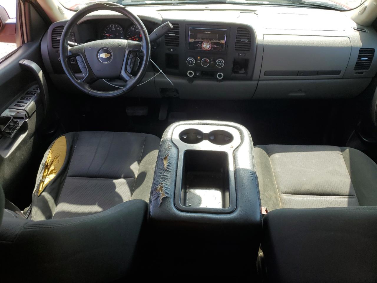 2013 Chevrolet Silverado - Image 8