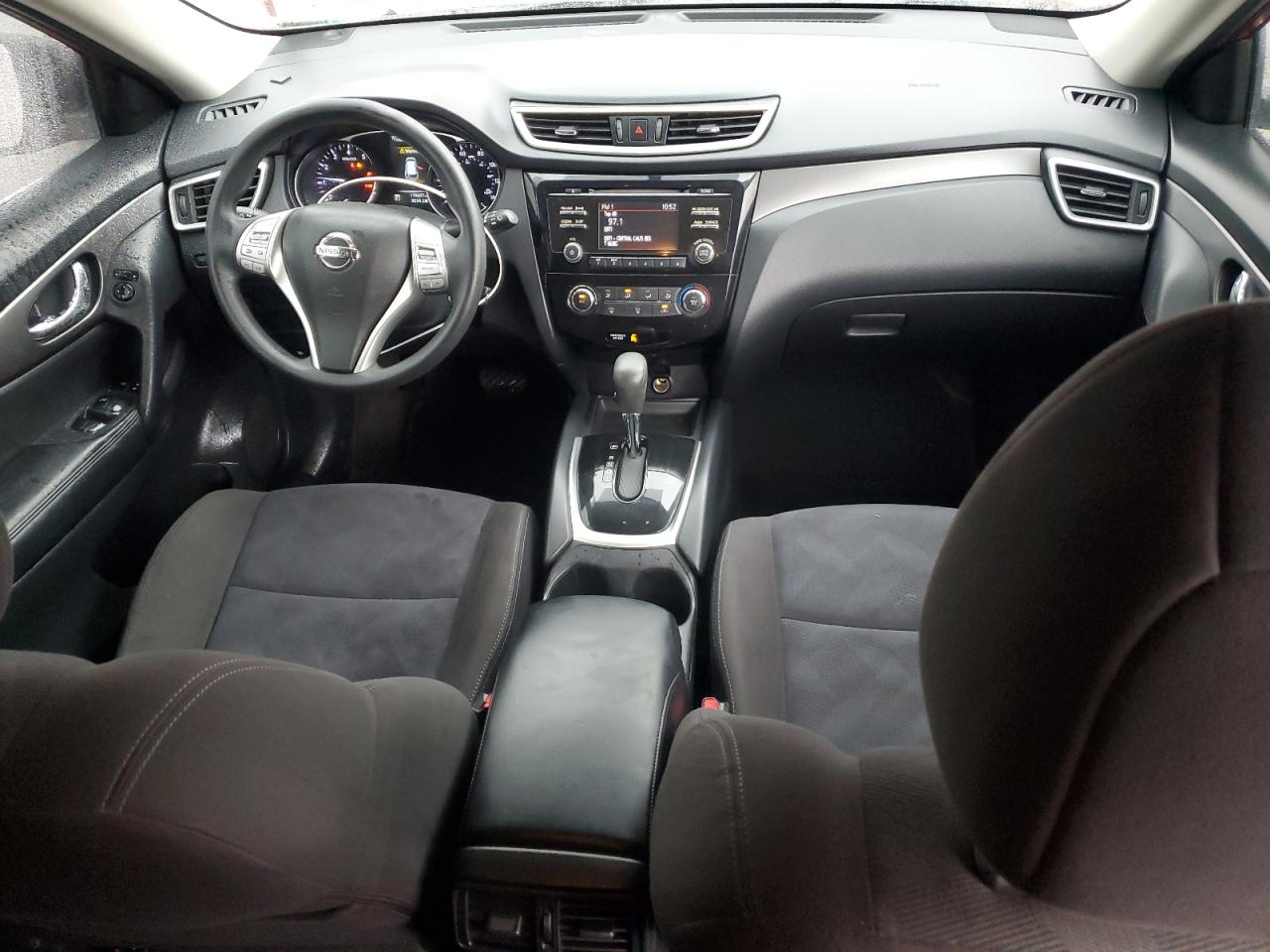 2015 Nissan Rogue - Image 8