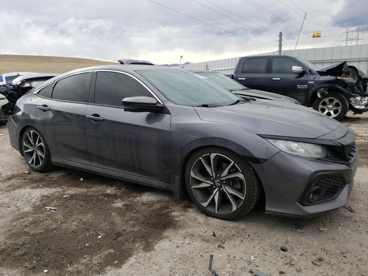 2HGFC1E59JH702957 HONDA CIVIC 2018