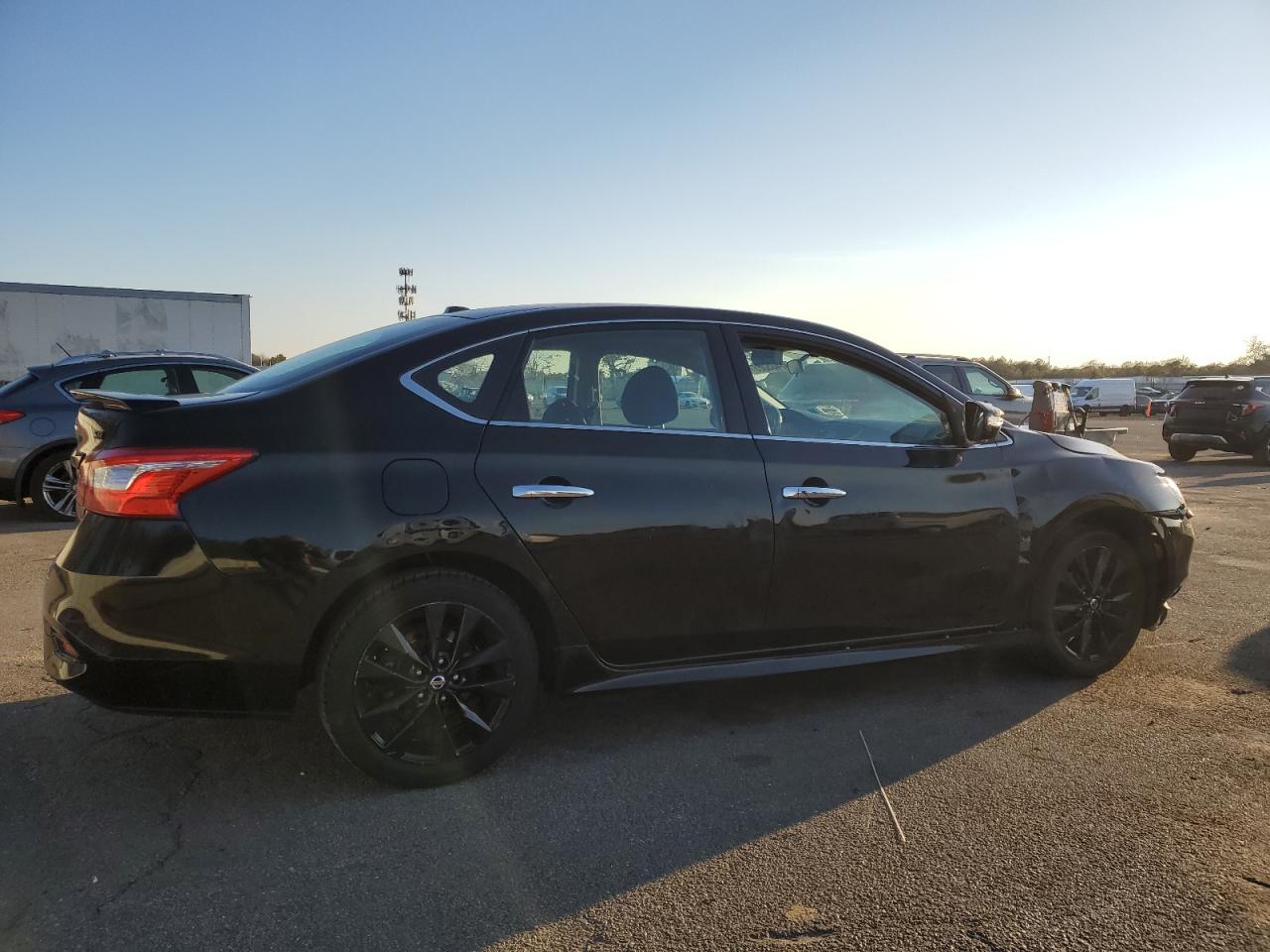 3N1AB7AP2JY289315 NISSAN SENTRA 2018