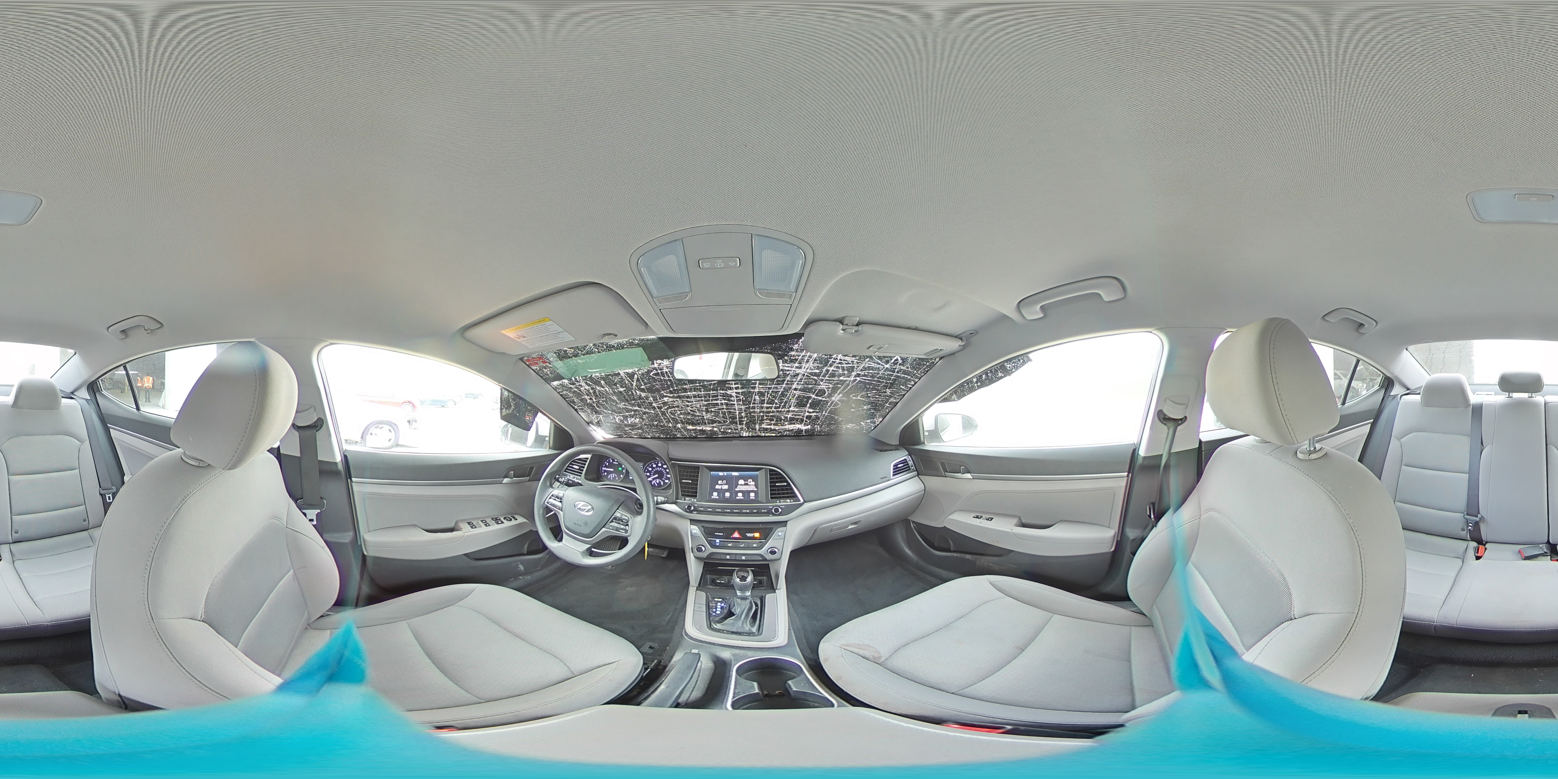 2018 Hyundai Elantra - Image 12