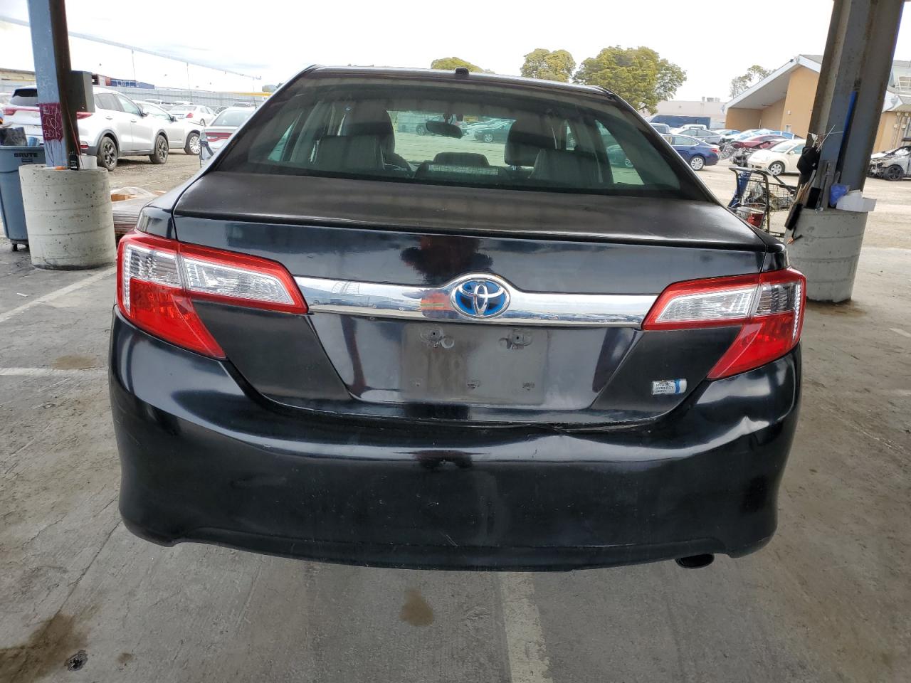 2014 Toyota Camry - Image 6