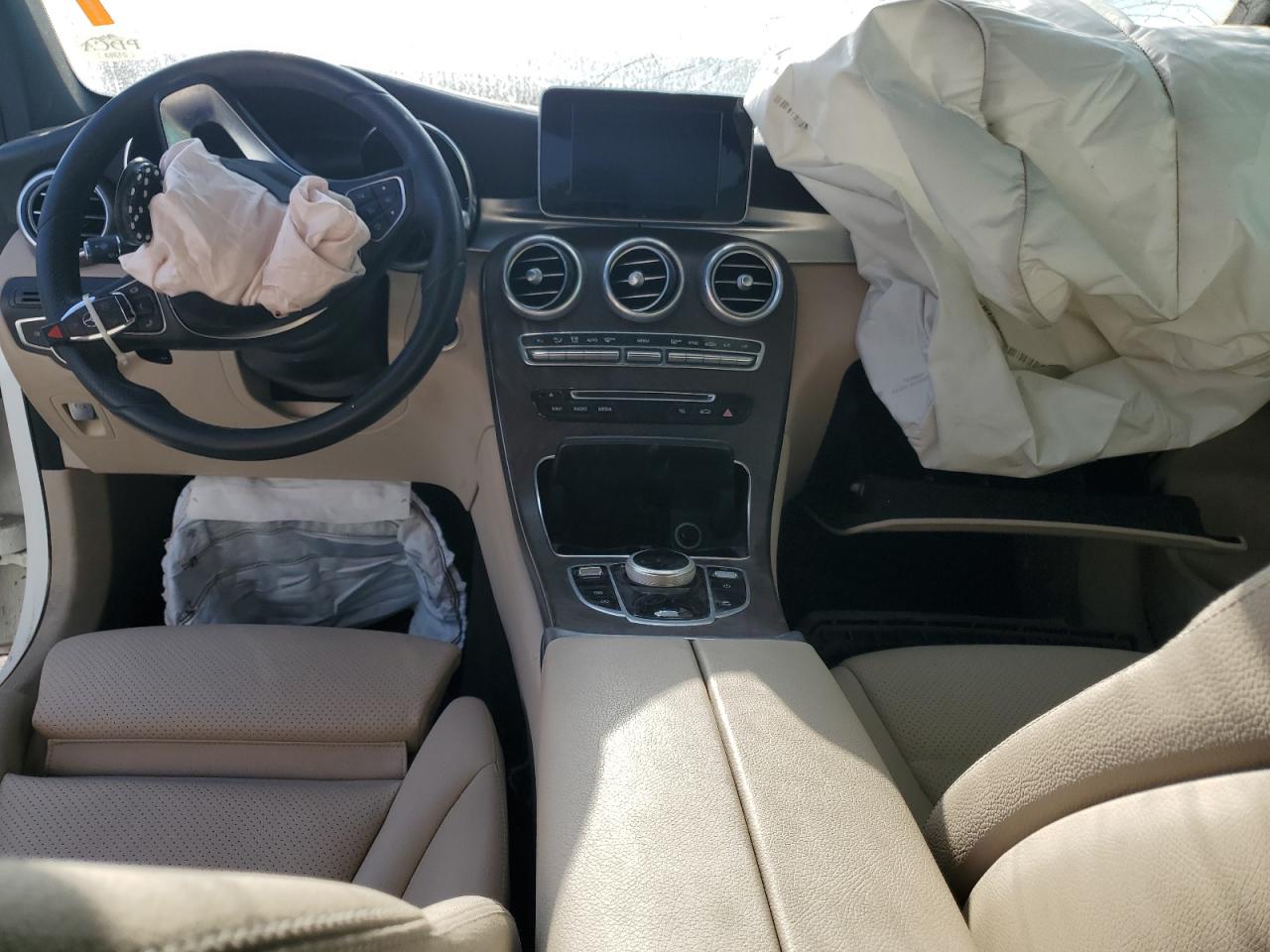 WDC0G4JB2JV088342 2018 Mercedes-Benz Glc 300