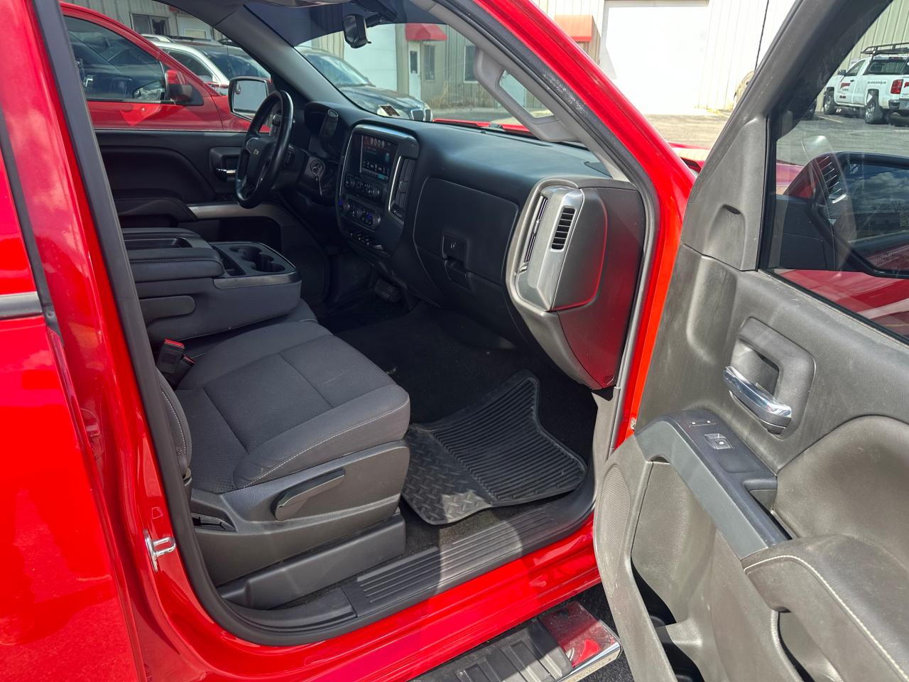 3GCUKREC6HG482676 CHEVROLET ALL Models 2017