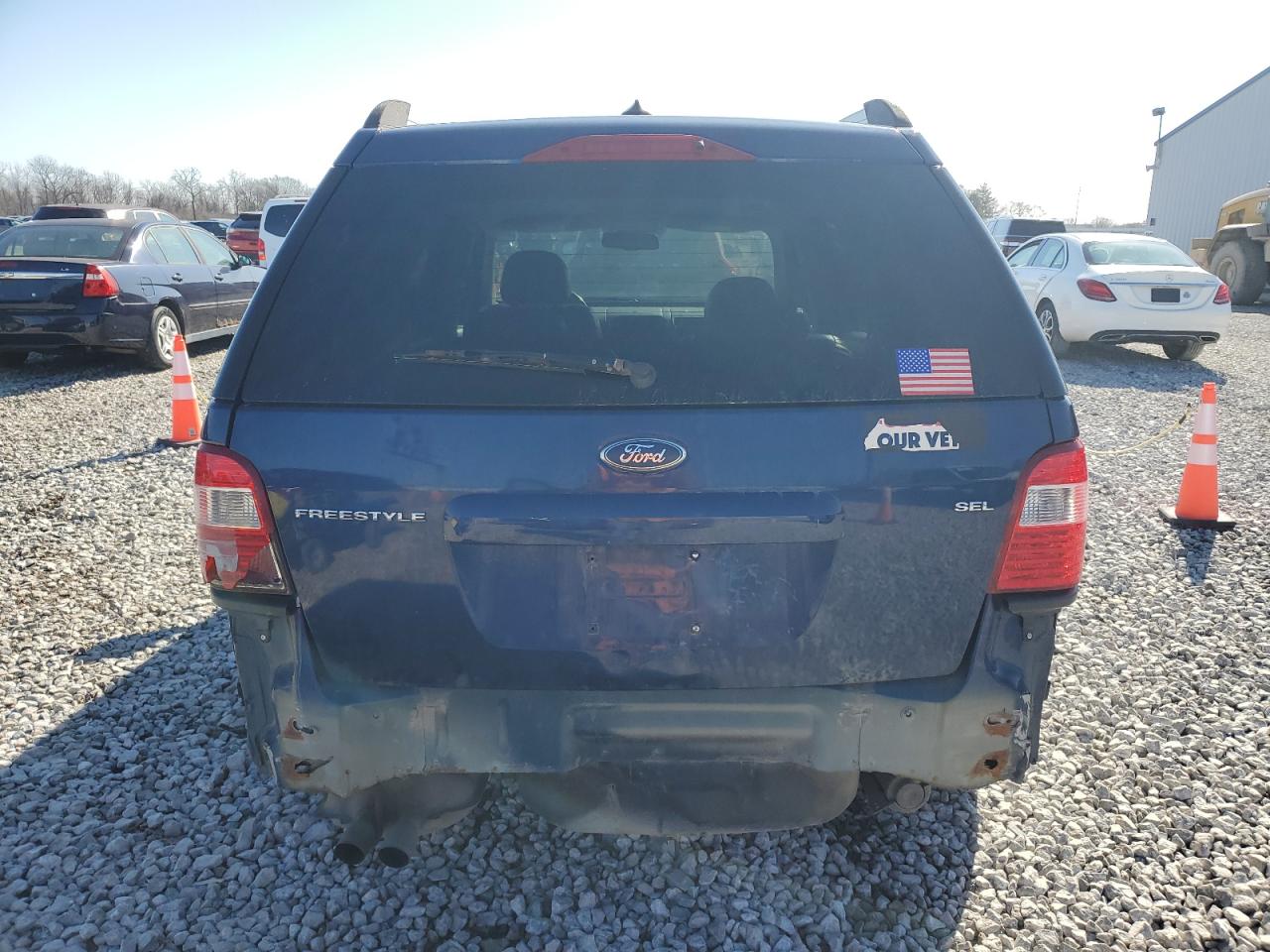 2007 Ford Freestyle Sel VIN: 1FMDK021X7GA15572 Lot: 50347905
