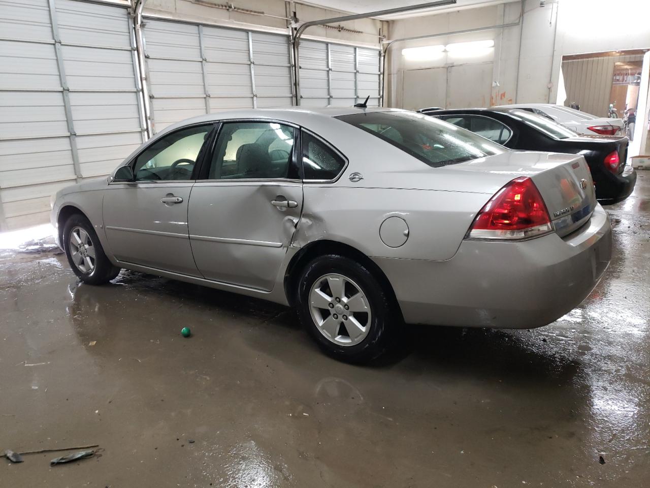 2007 Chevrolet Impala - Image 2