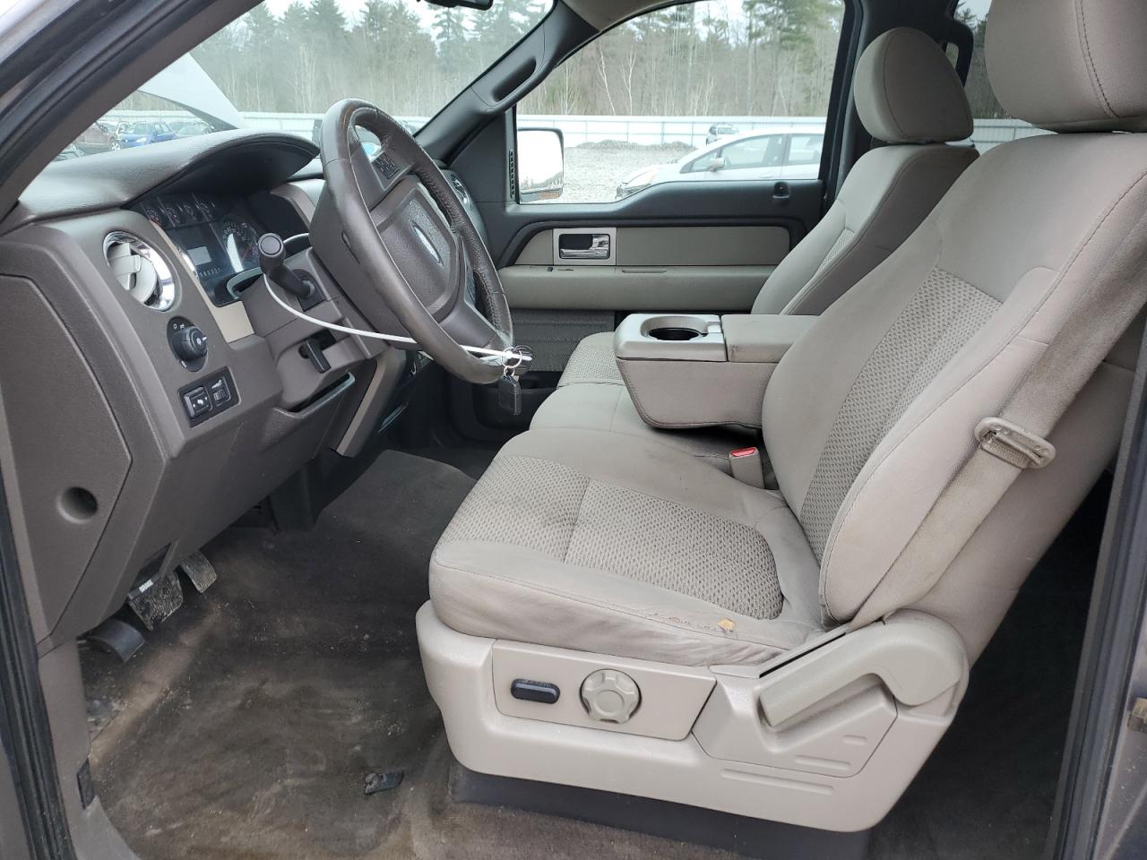 2010 Ford F-150 - Image 7