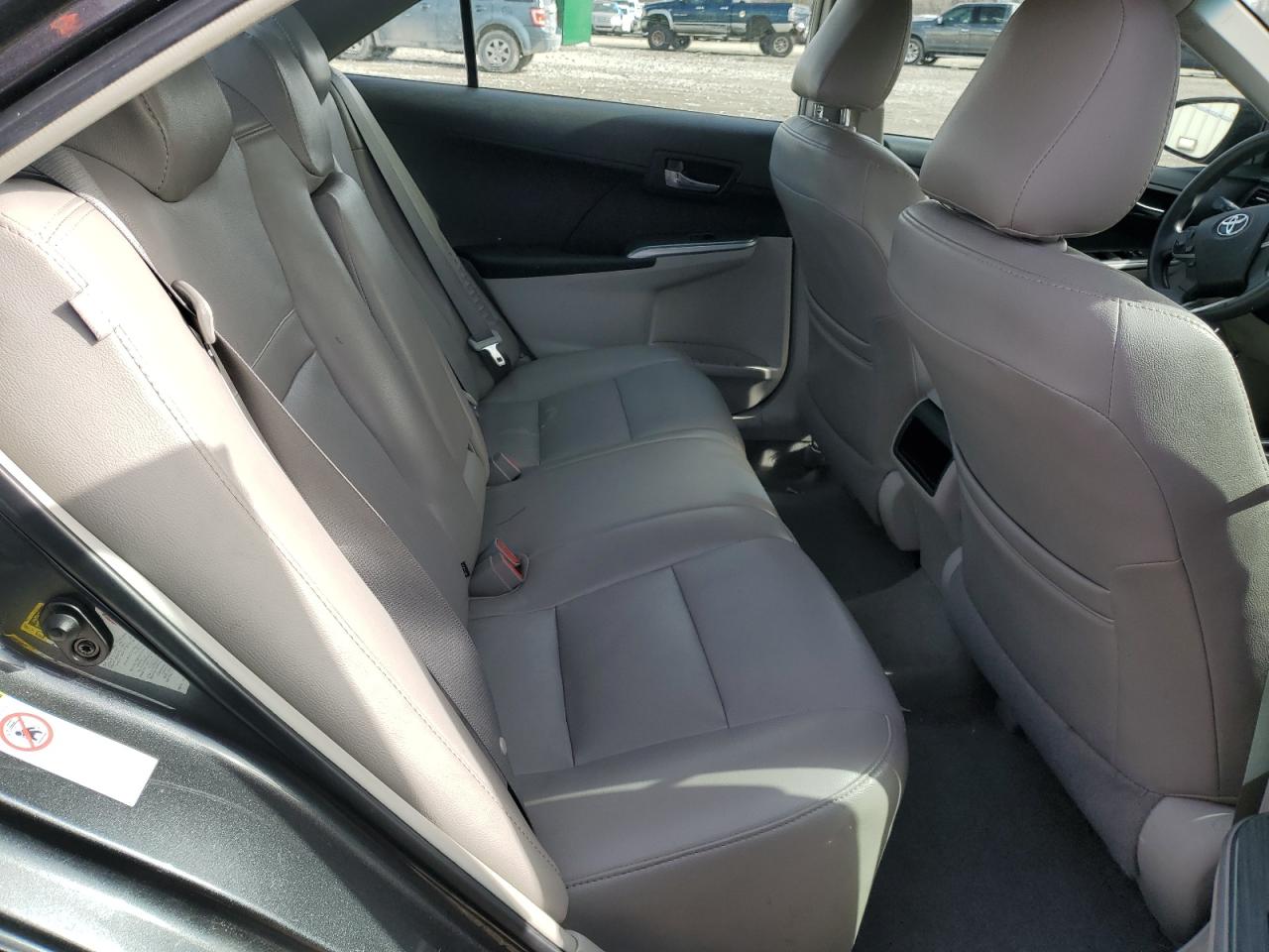 2012 Toyota Camry - Image 10