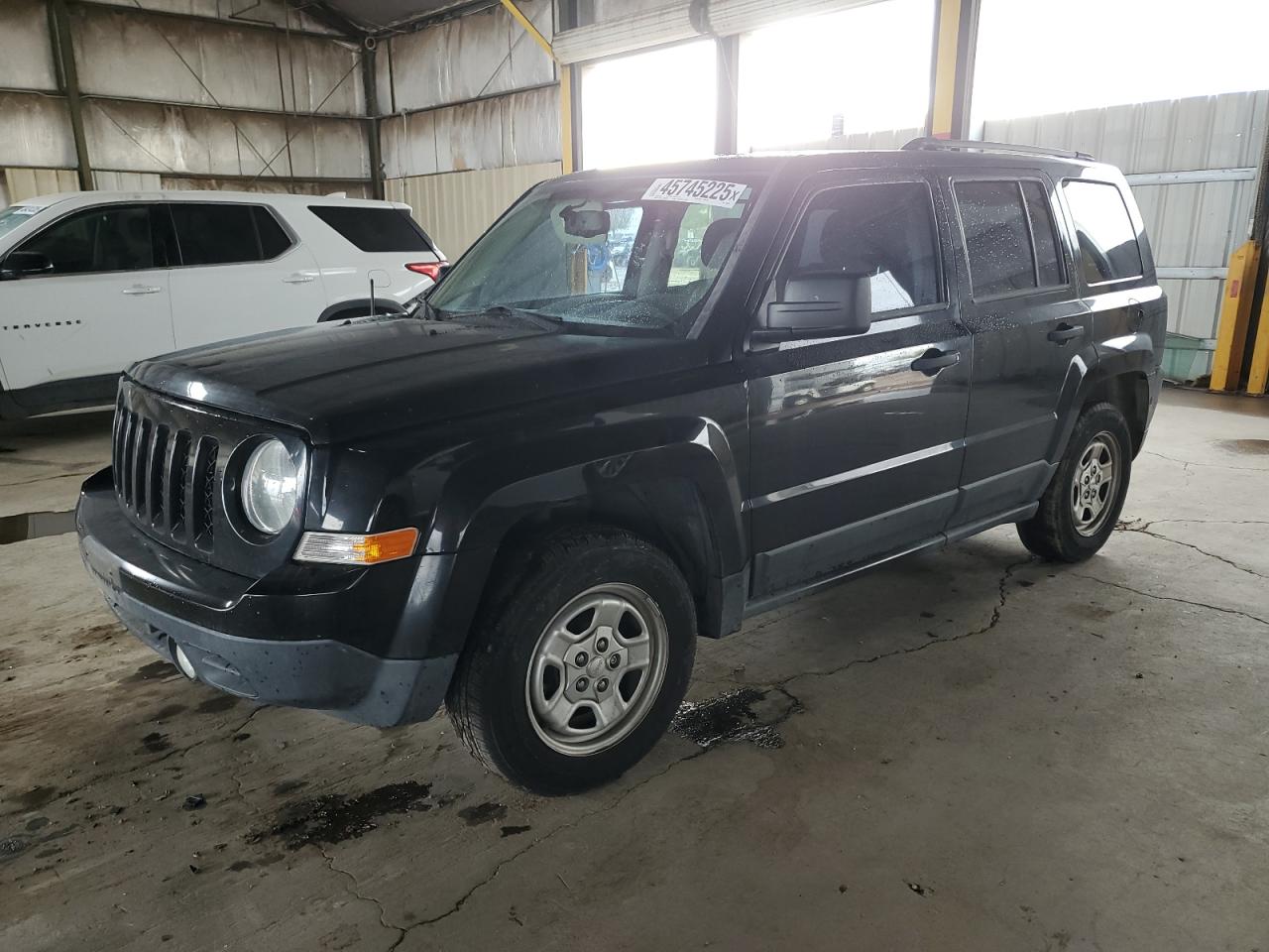 2016 Jeep Liberty (Patriot) - Image 1