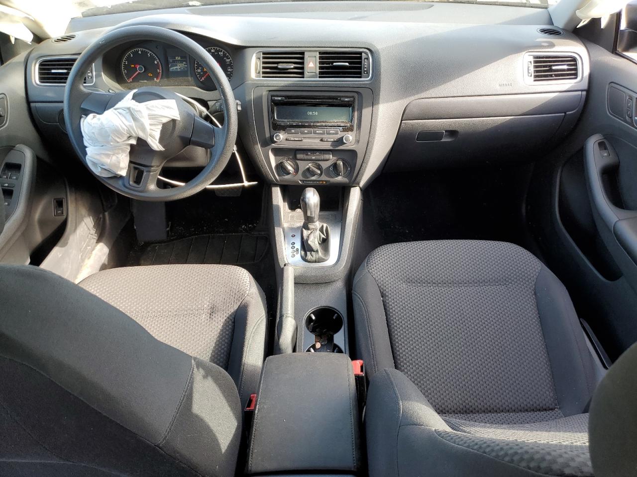 2014 Volkswagen Jetta - Image 8