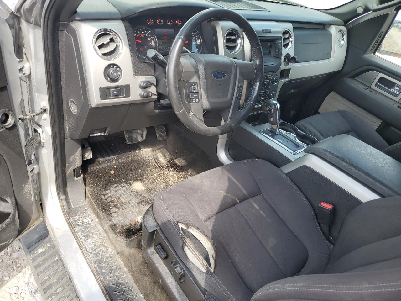2014 Ford F-150 - Image 8