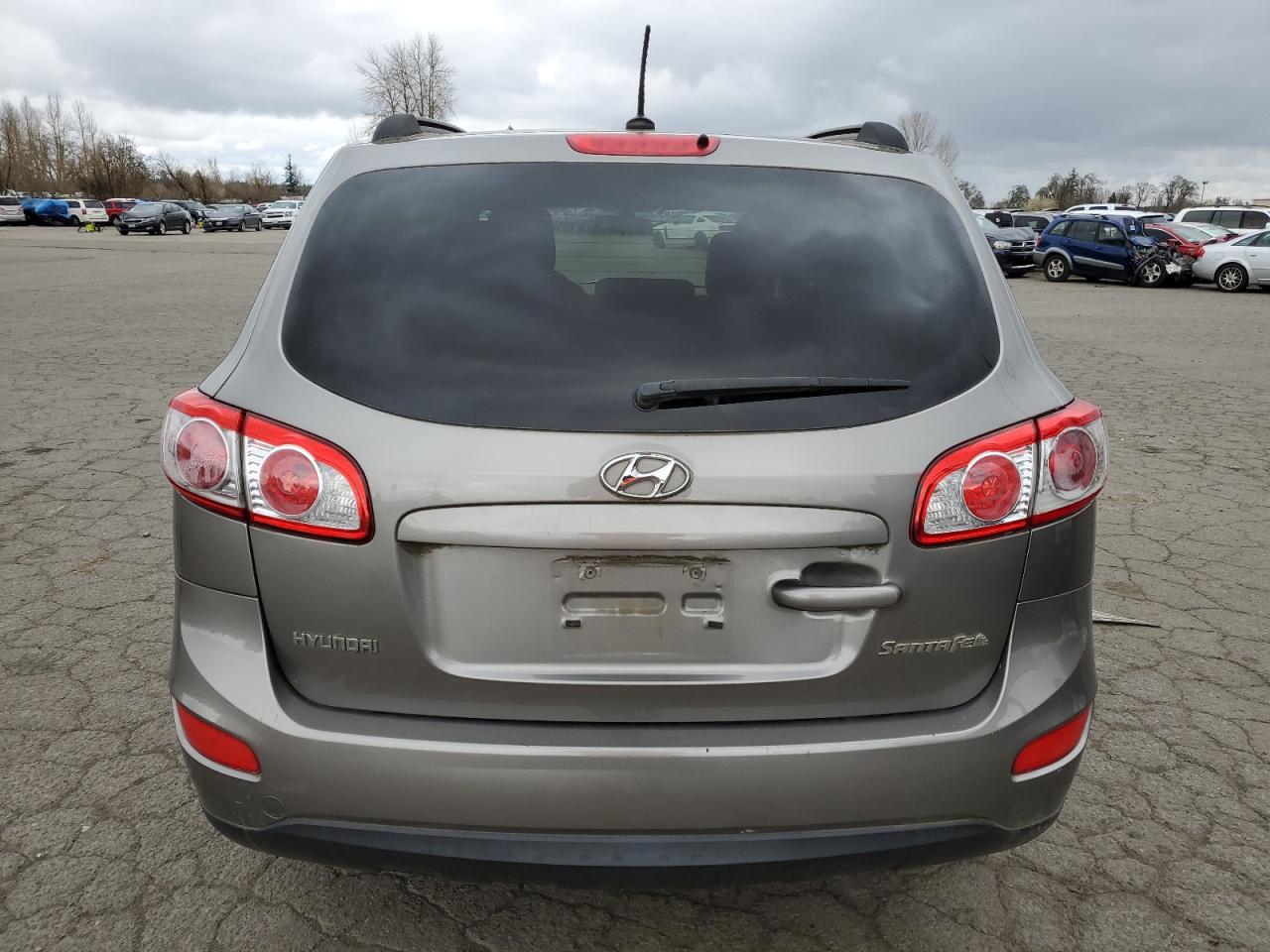 2011 Hyundai Santa Fe - Image 6