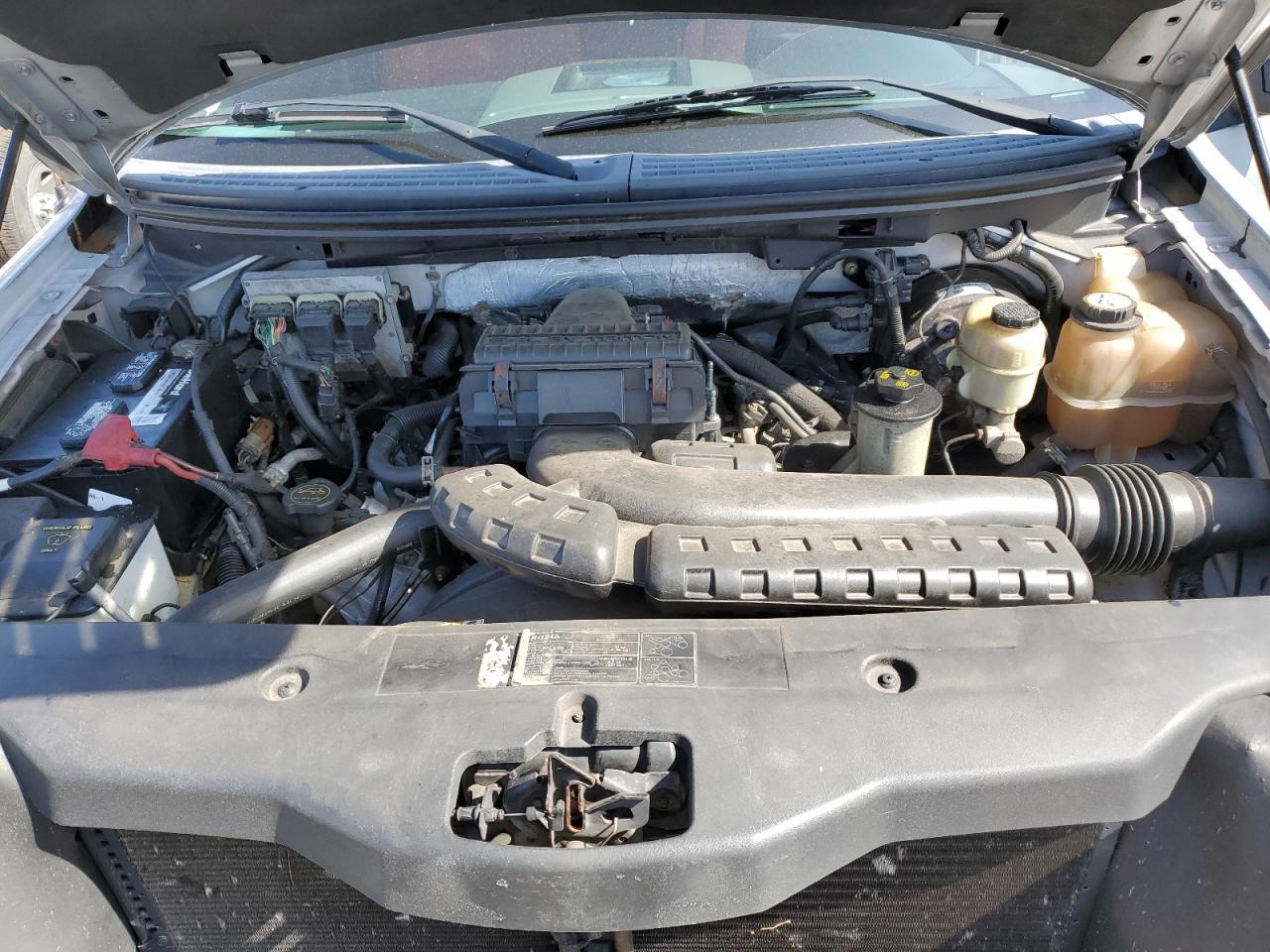 2006 Lincoln Mark LT - Image 11