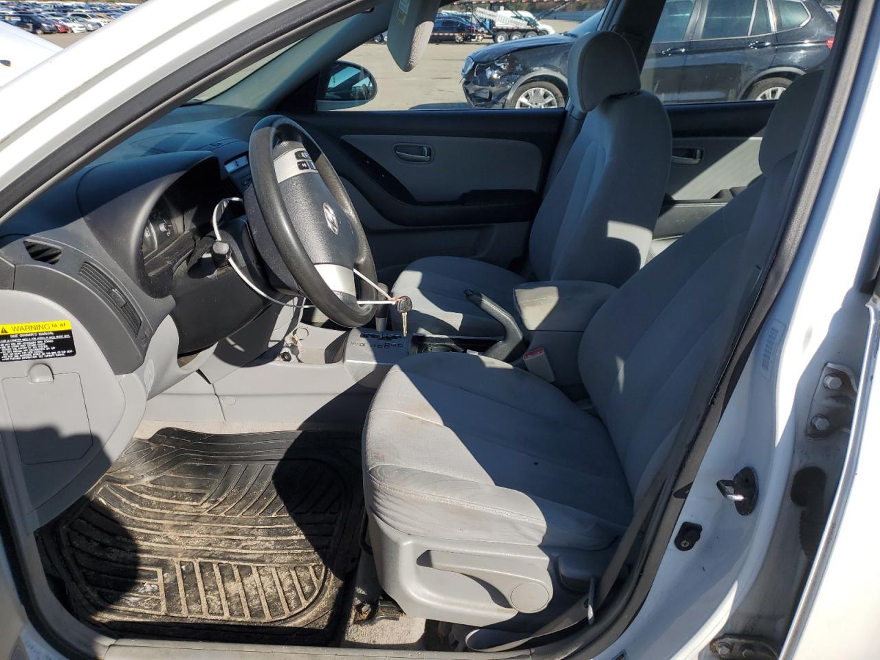 2007 Hyundai Elantra - Image 7