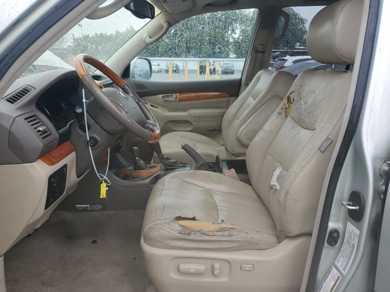 2004 Lexus GX - Image 7