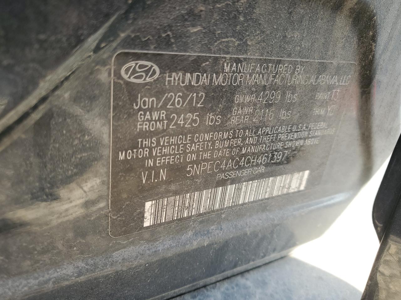 2012 Hyundai Sonata - Image 12