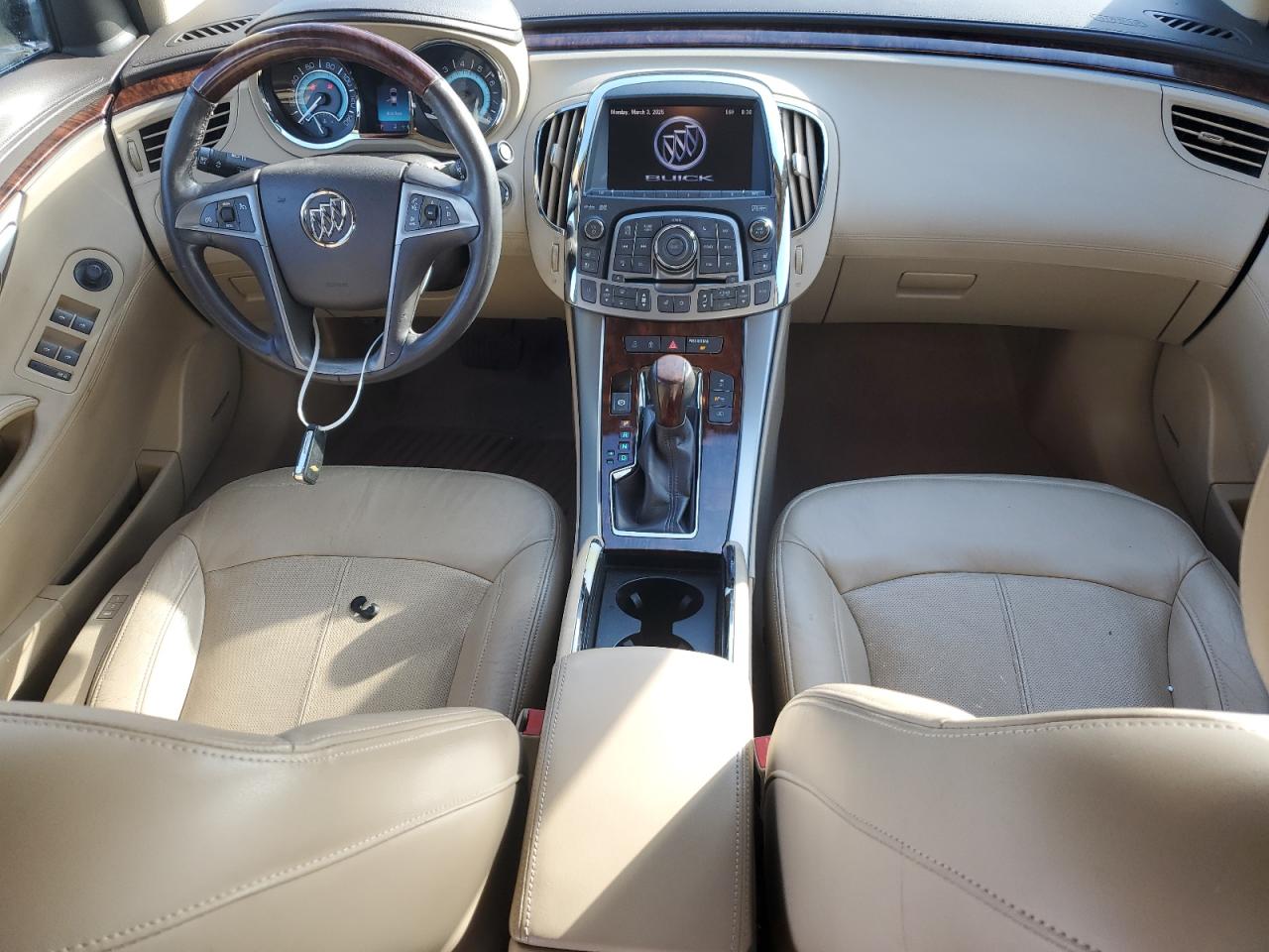 2011 Buick LaCrosse - Image 8