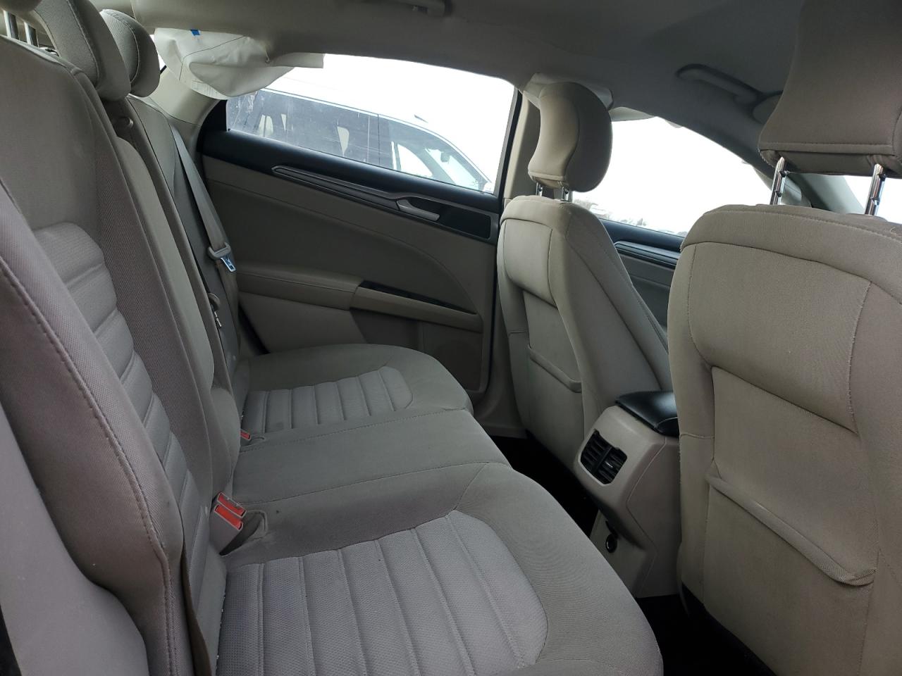 3FA6P0HD8HR256692 FORD FUSION 2017