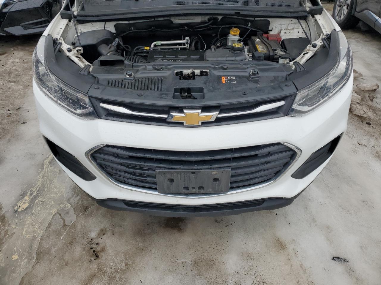 2020 Chevrolet Trax - Image 12