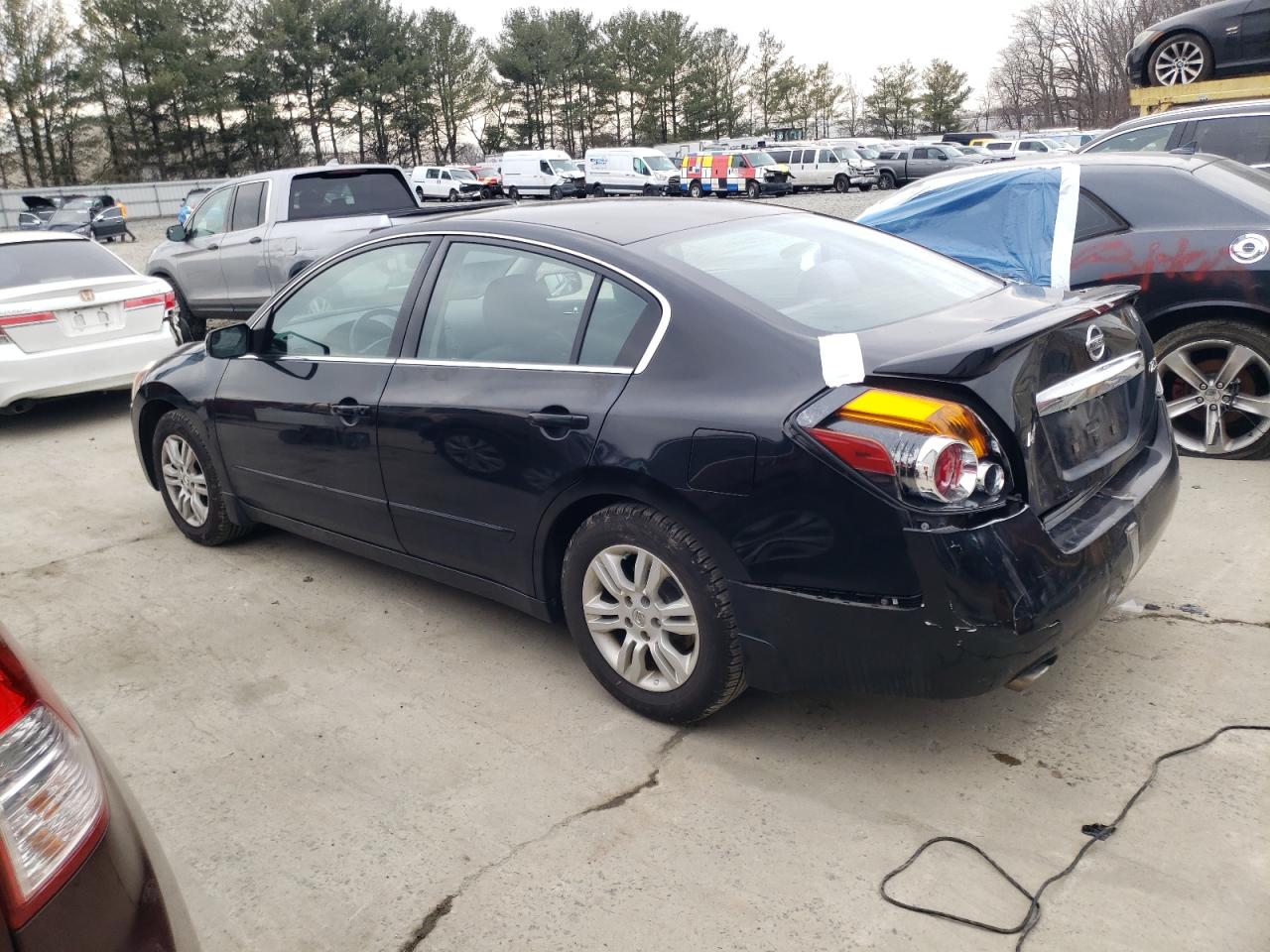 2012 Nissan Altima - Image 2