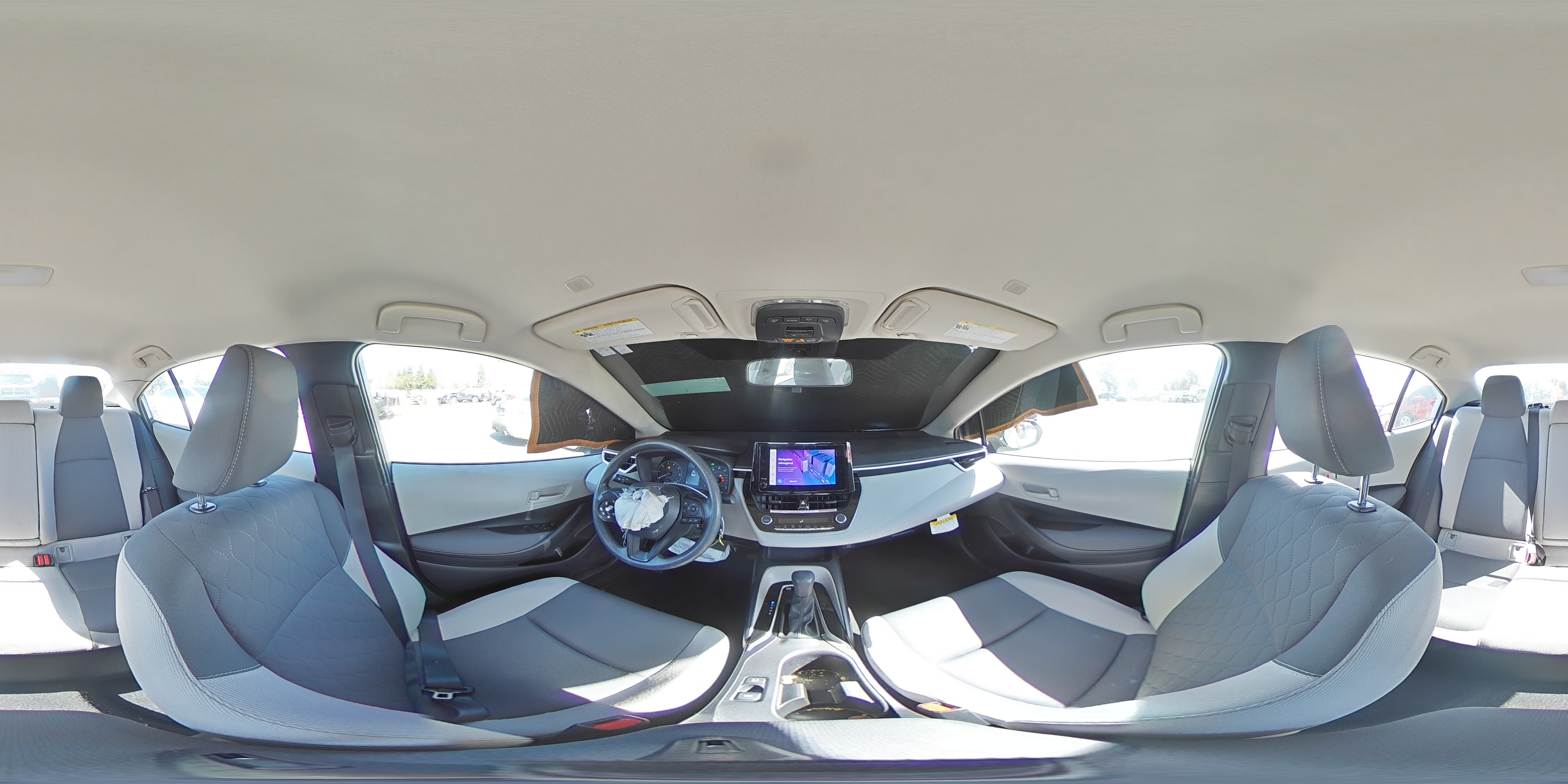 2024 Toyota Corolla - Image 12