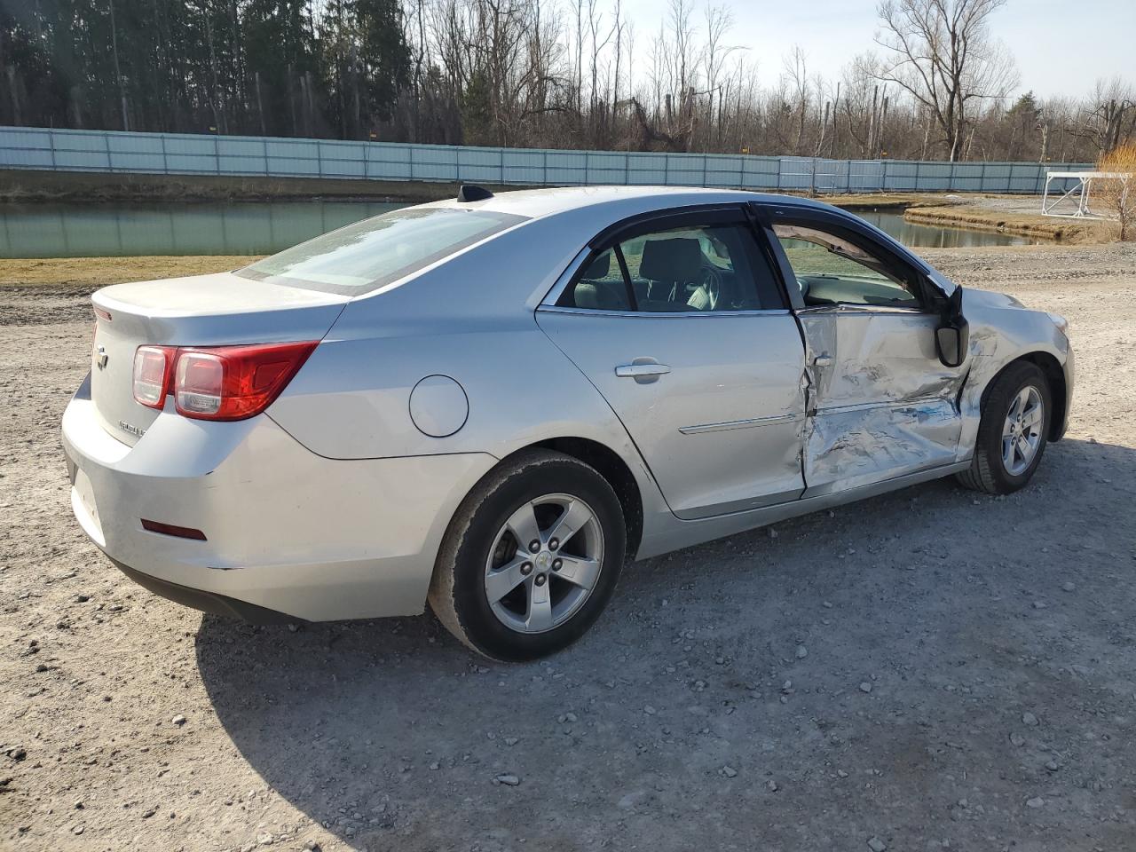 2014 Chevrolet Malibu - Image 3
