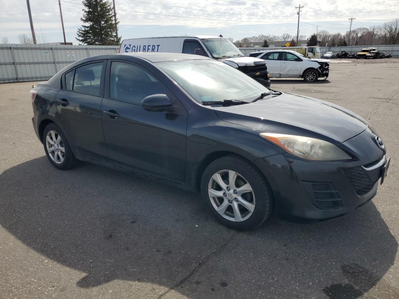 2010 Mazda 3 - Image 4