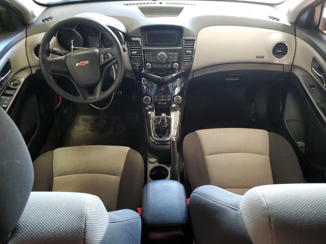 2014 Chevrolet Cruze - Image 8