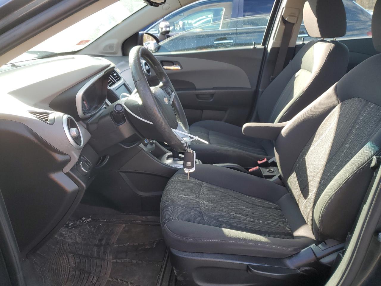 2017 Chevrolet Sonic - Image 7