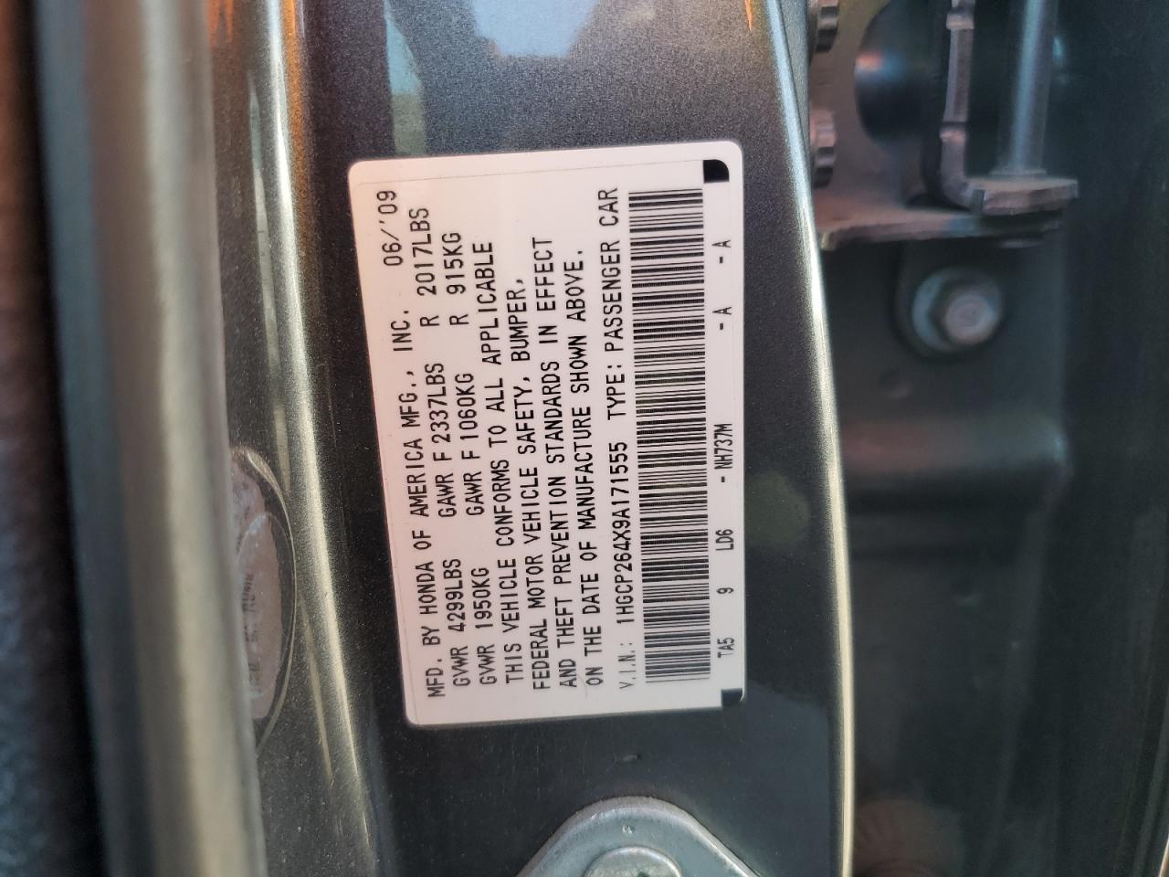 2009 Honda Accord - Image 12