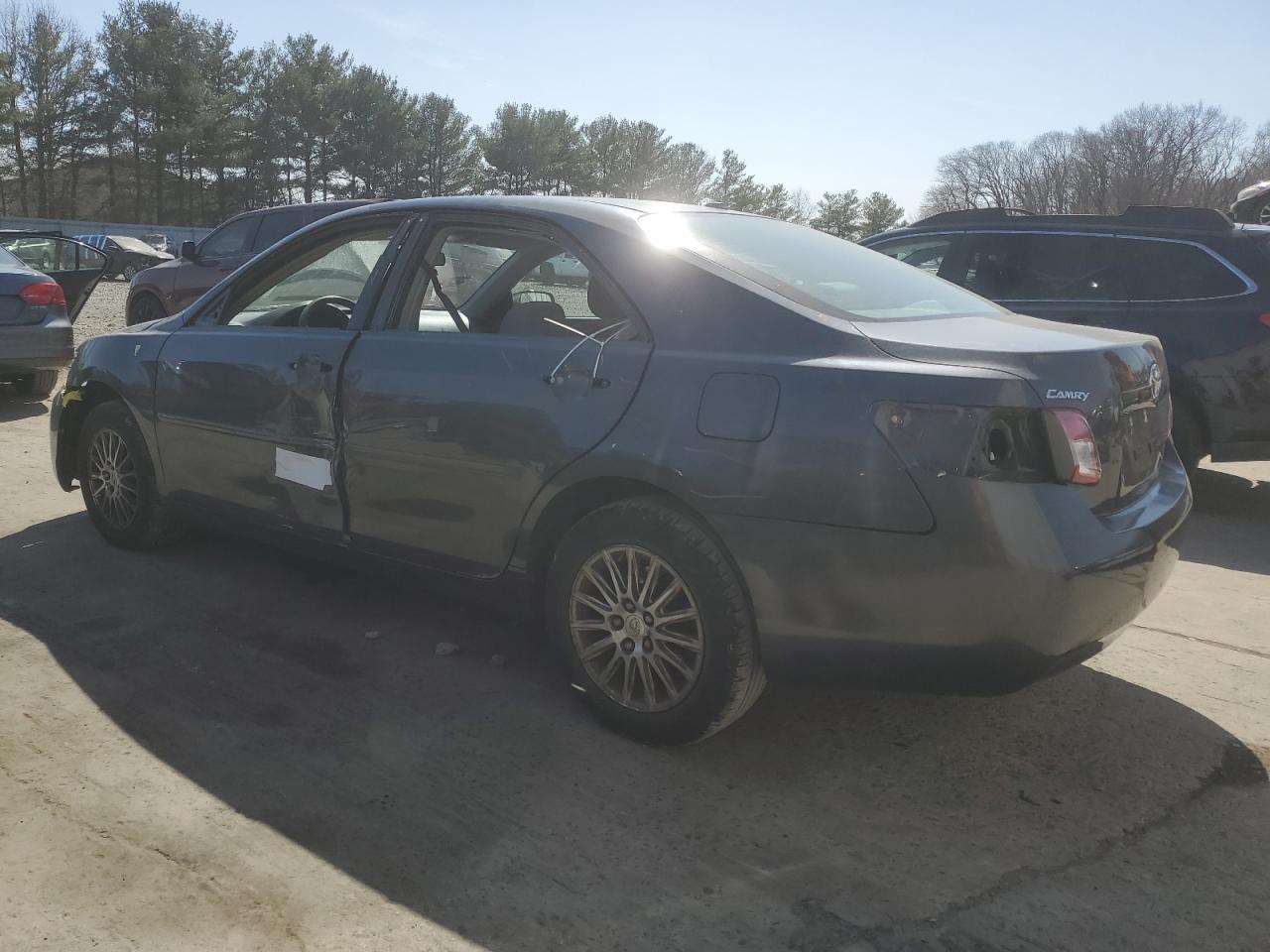 2011 Toyota Camry - Image 2