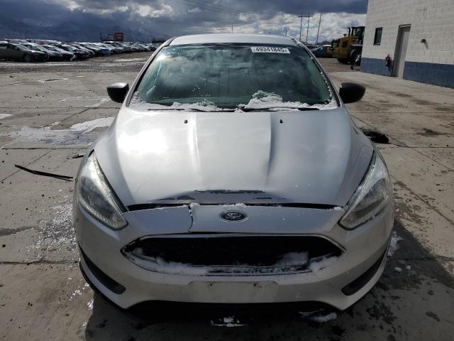  FORD FOCUS 2017 Silver