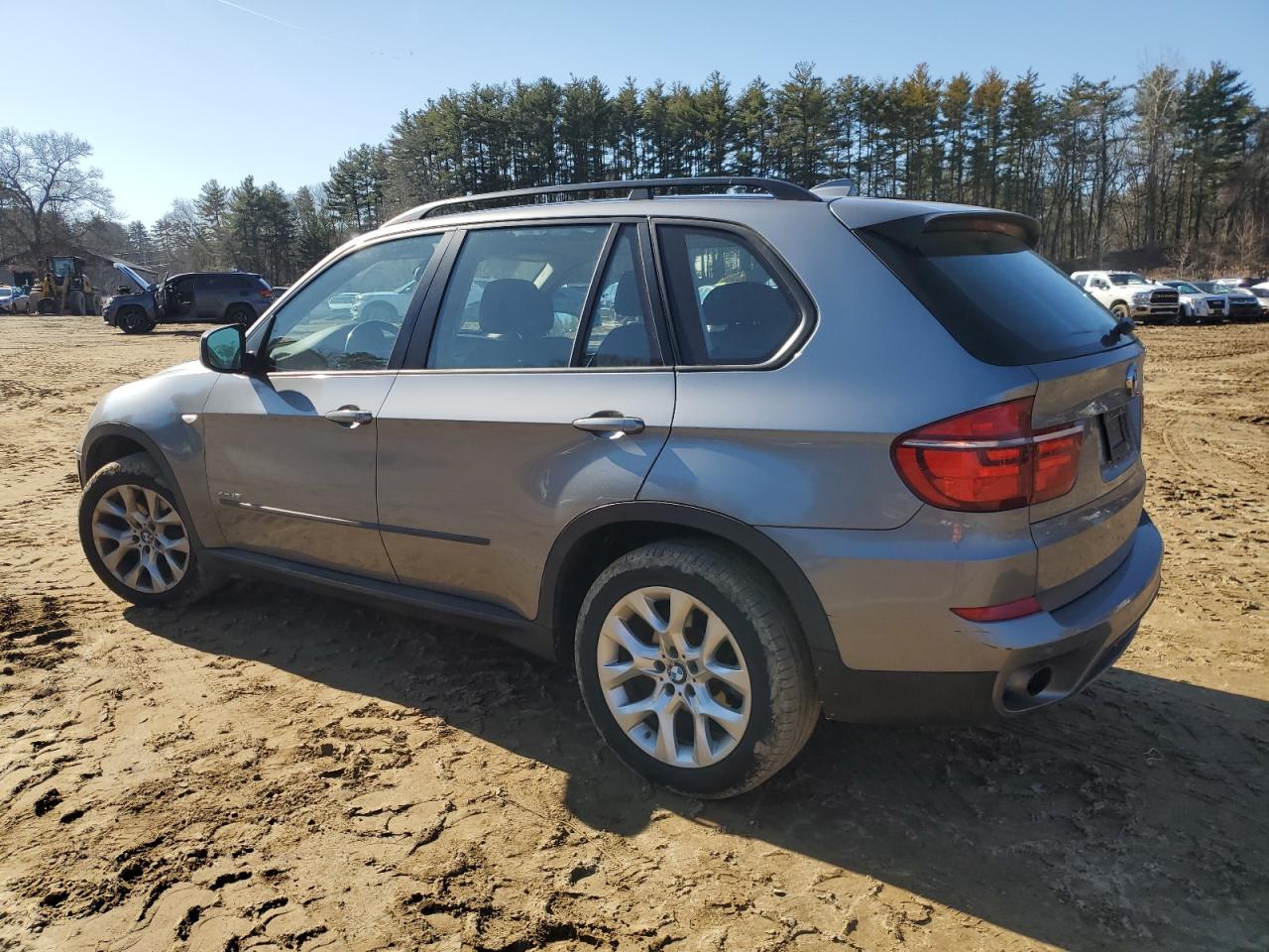 2013 BMW X5 - Image 2