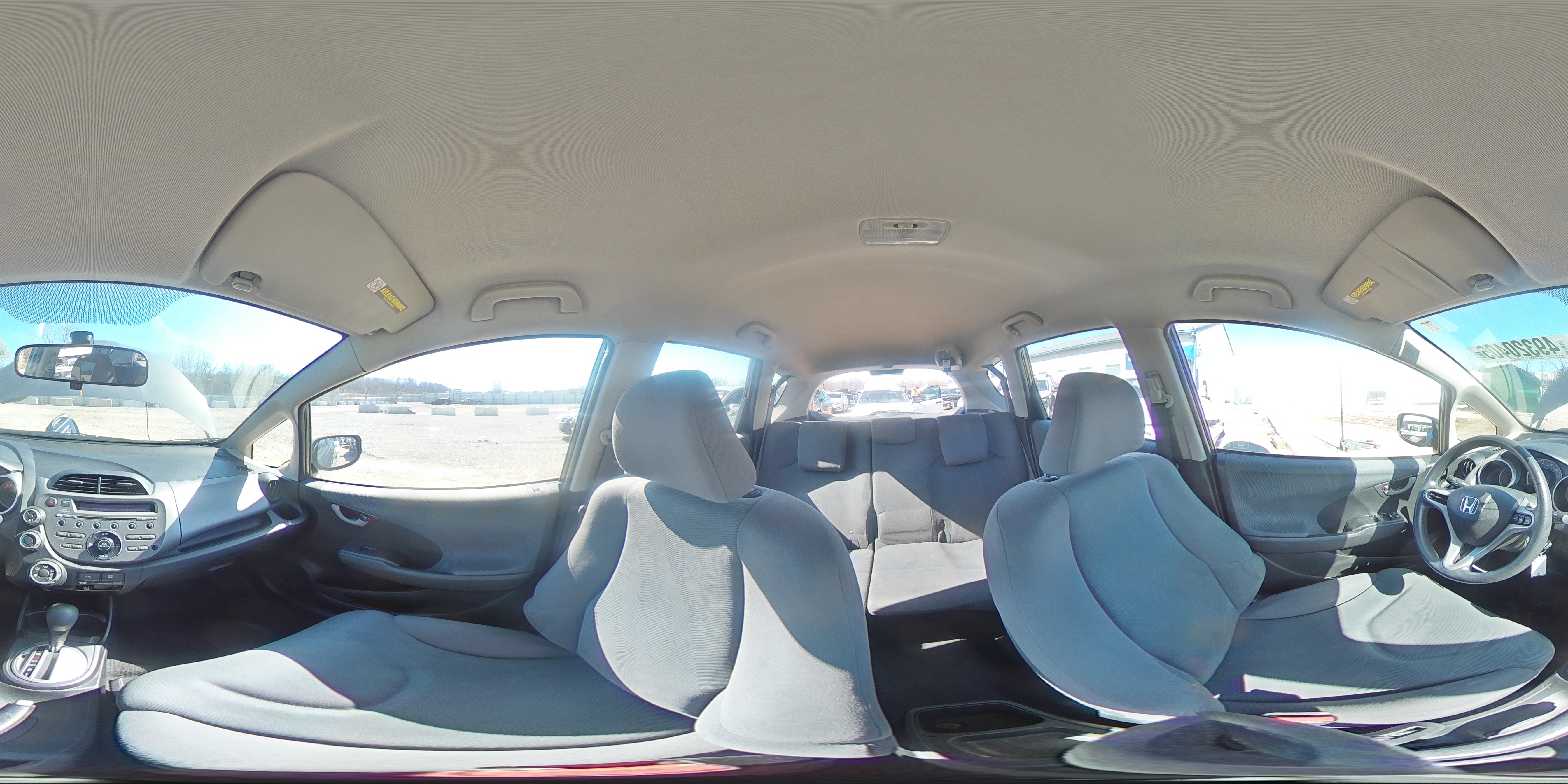 2013 Honda Fit - Image 15
