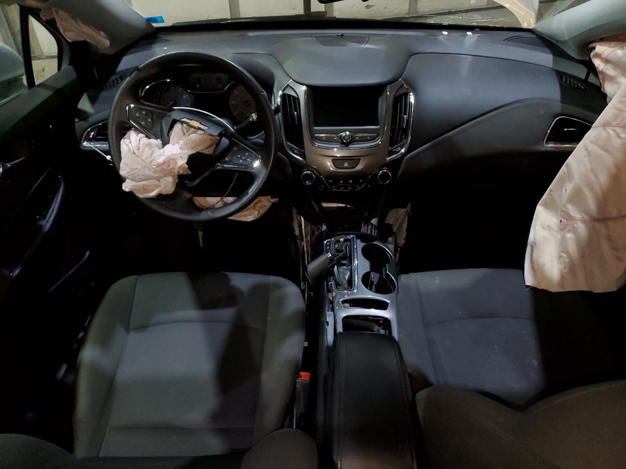 3G1BE6SM2KS620057 CHEVROLET CRUZE 2019