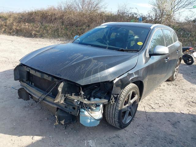 2013 VOLVO V60 D2 [115] R DESIGN LUX NAV 5DR for sale at Copart BRISTOL