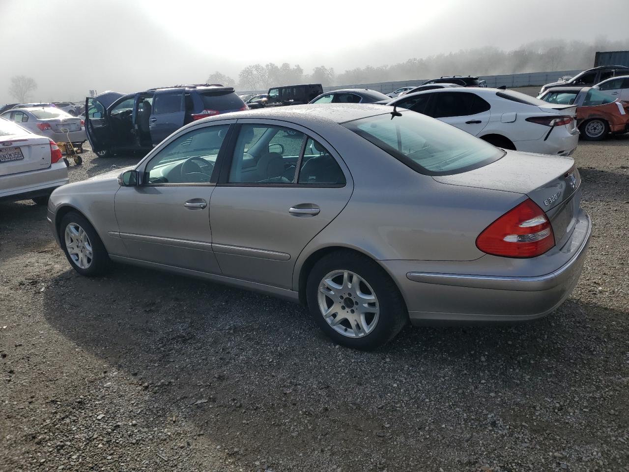 2004 Mercedes-Benz E-klasse - Image 2