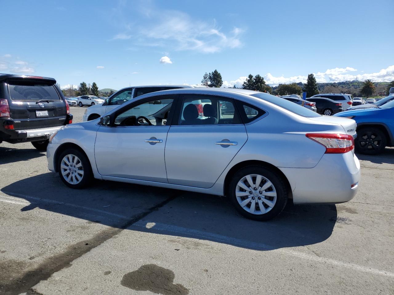 2014 Nissan Sentra - Image 2