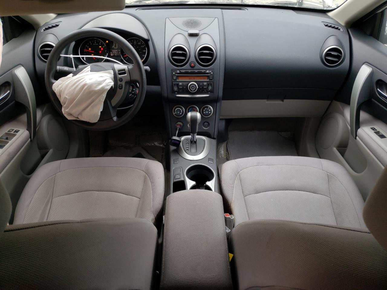 2012 Nissan Rogue - Image 8
