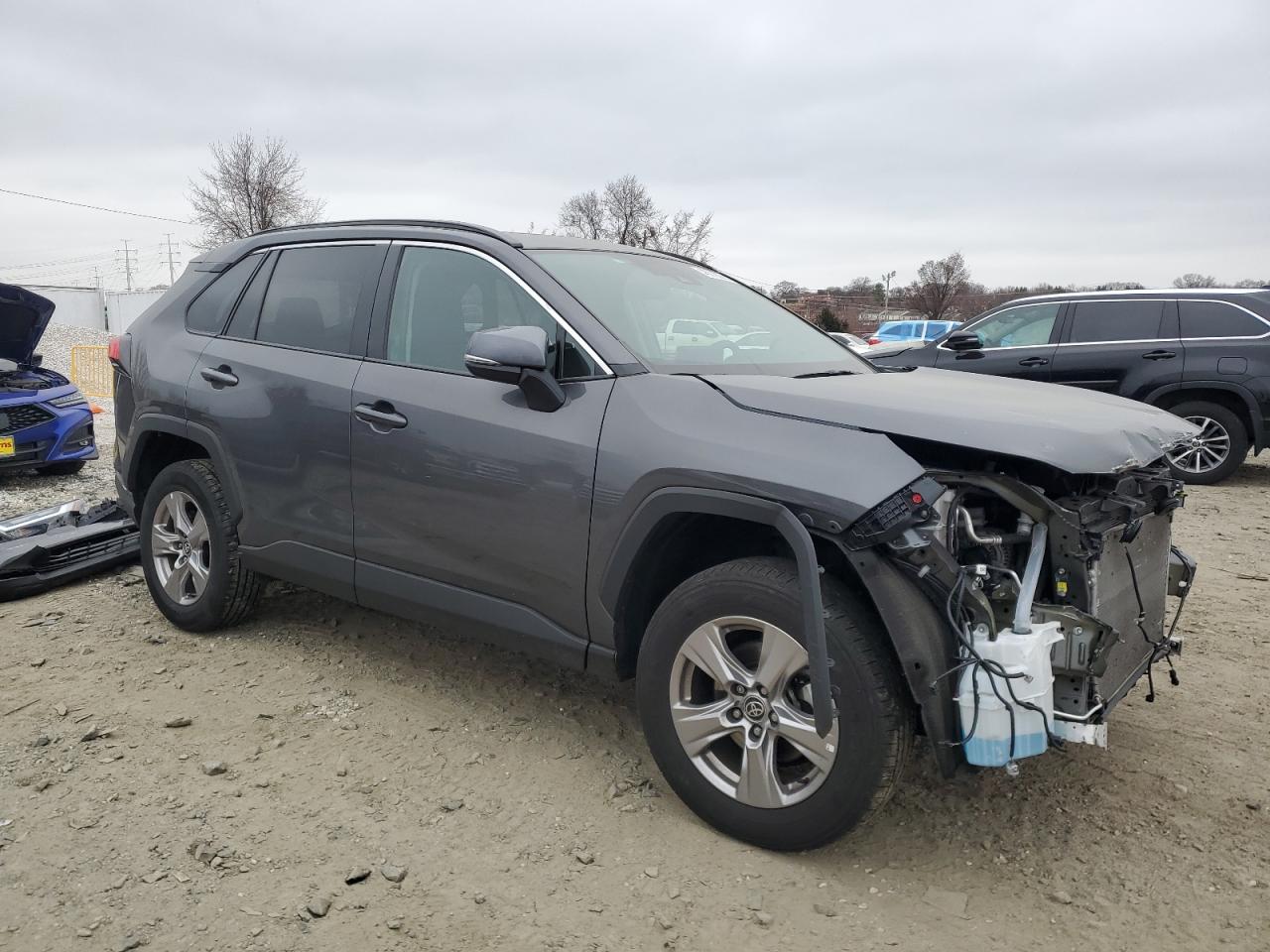 2023 Toyota RAV 4 - Image 4