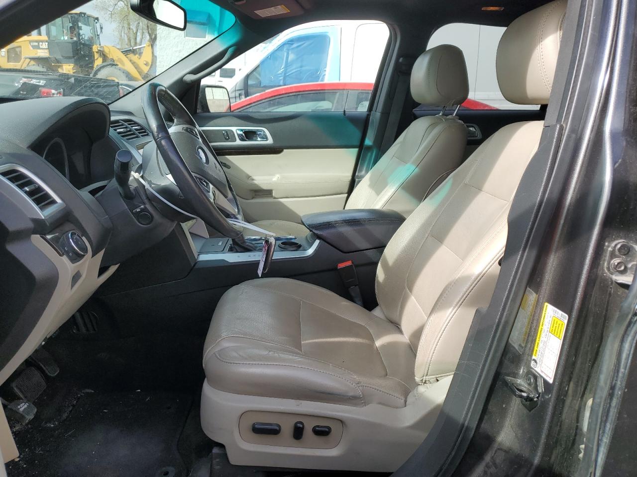 2015 Ford Explorer - Image 7