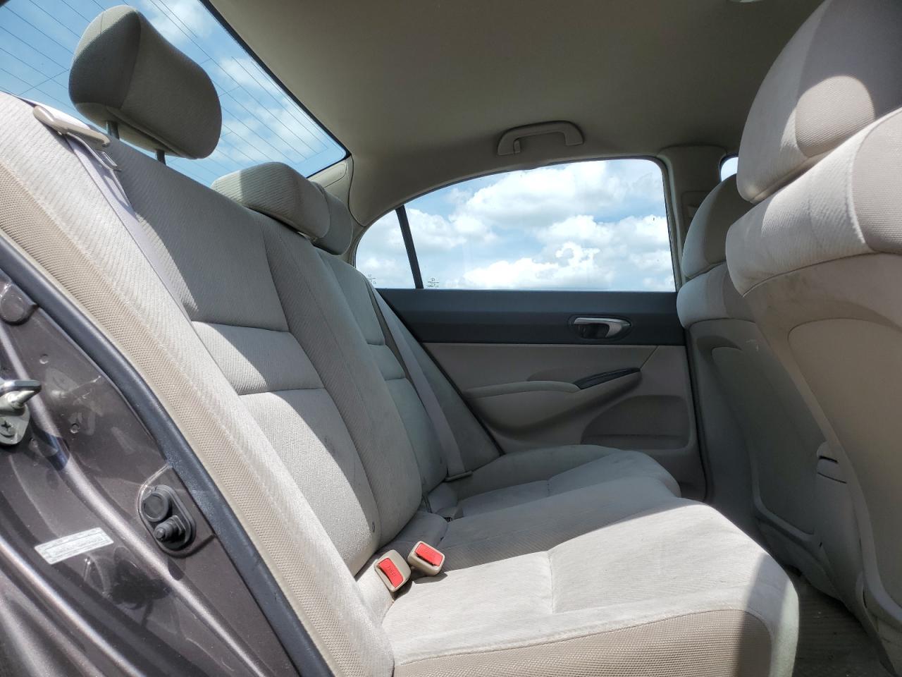 2010 Honda Civic - Image 10
