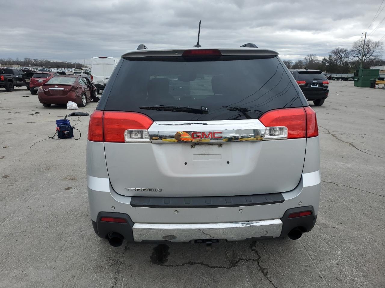 2015 GMC Terrain - Image 6