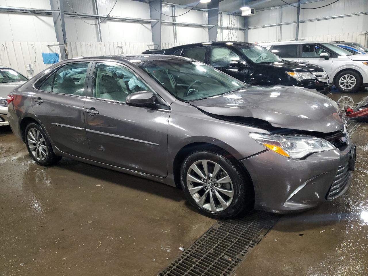 2015 Toyota Camry - Image 4