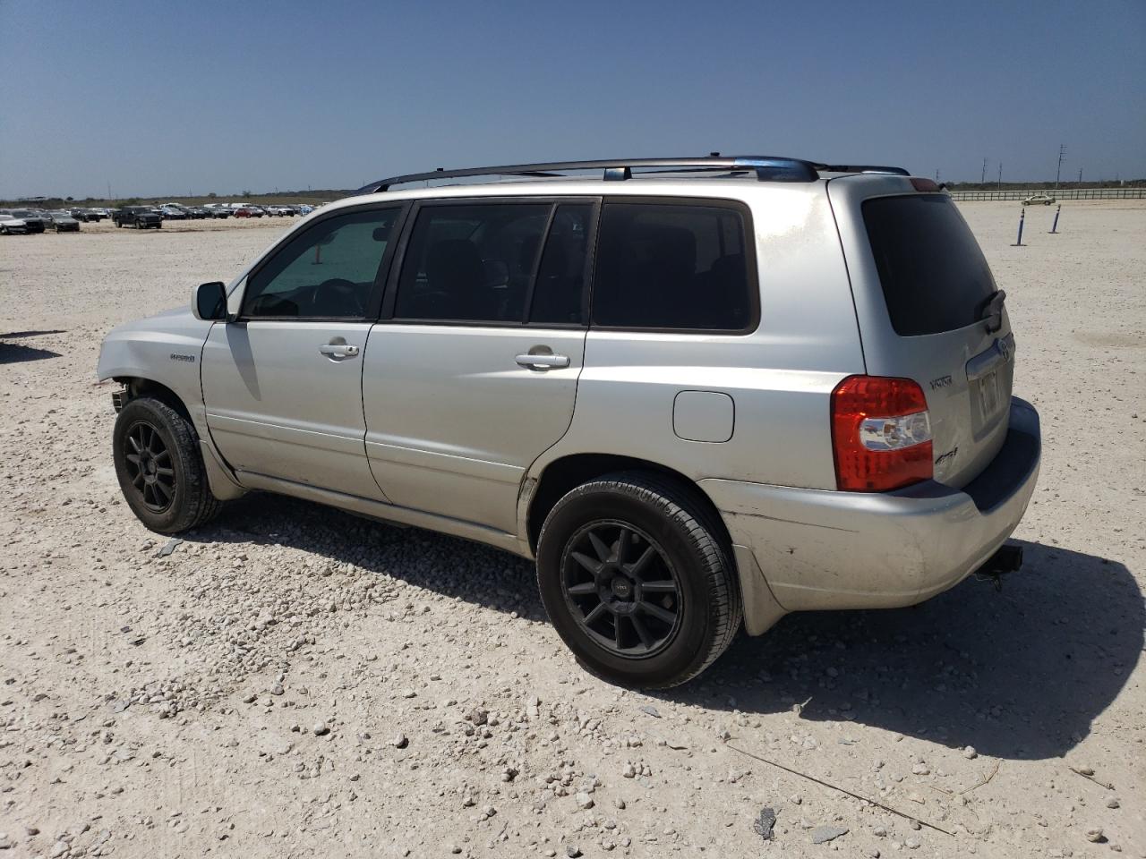 2006 Toyota Highlander - Image 2