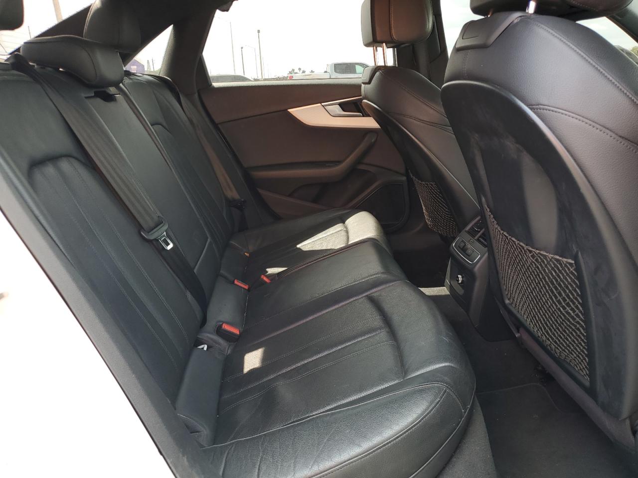 2017 Audi A4 - Image 10