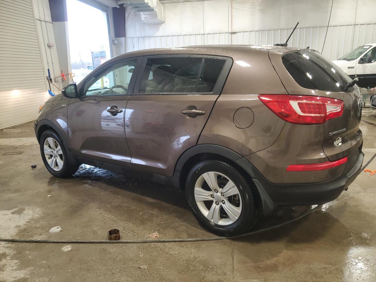 2013 Kia Sportage - Image 2