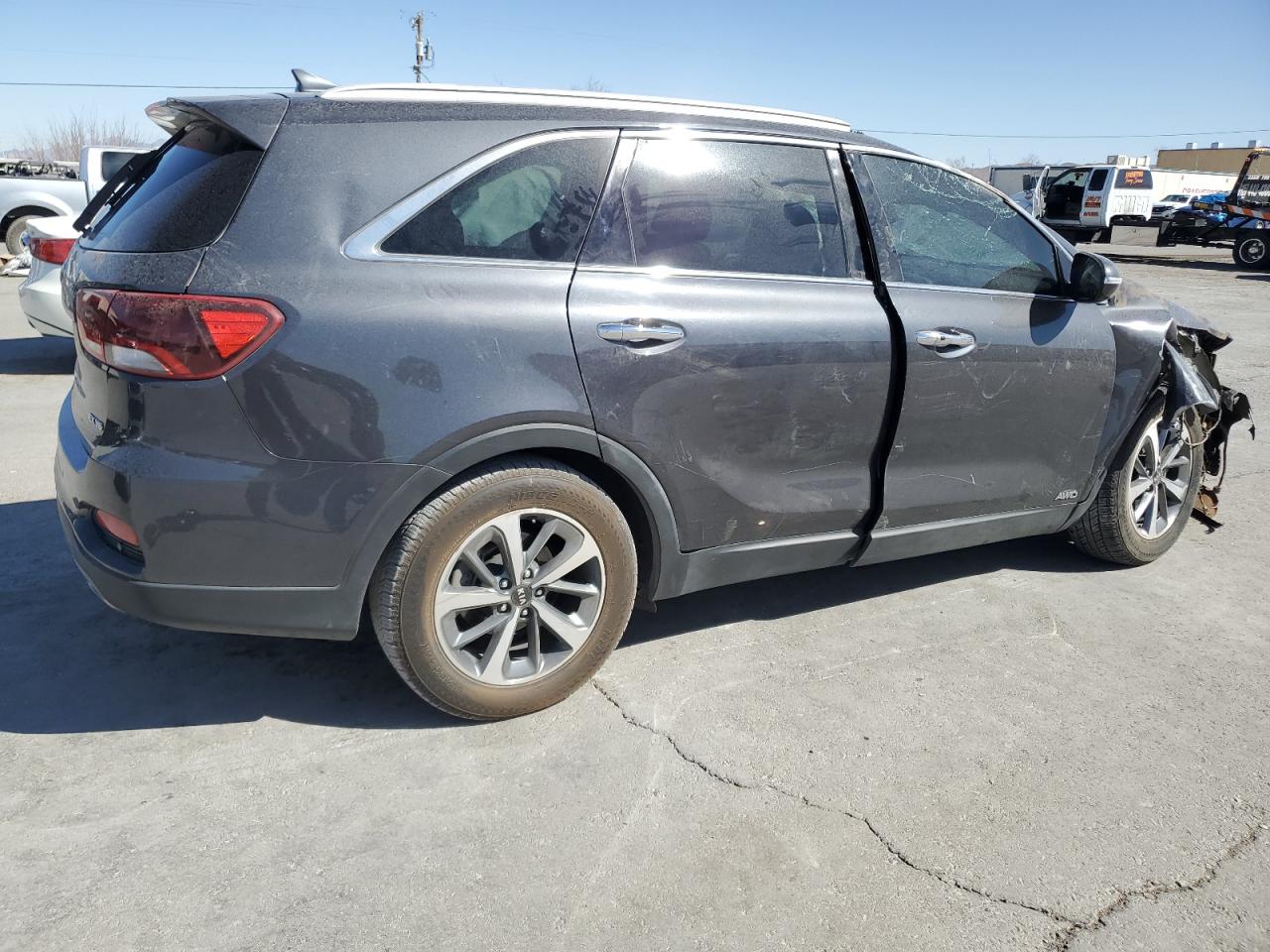 2019 Kia Sorento - Image 3