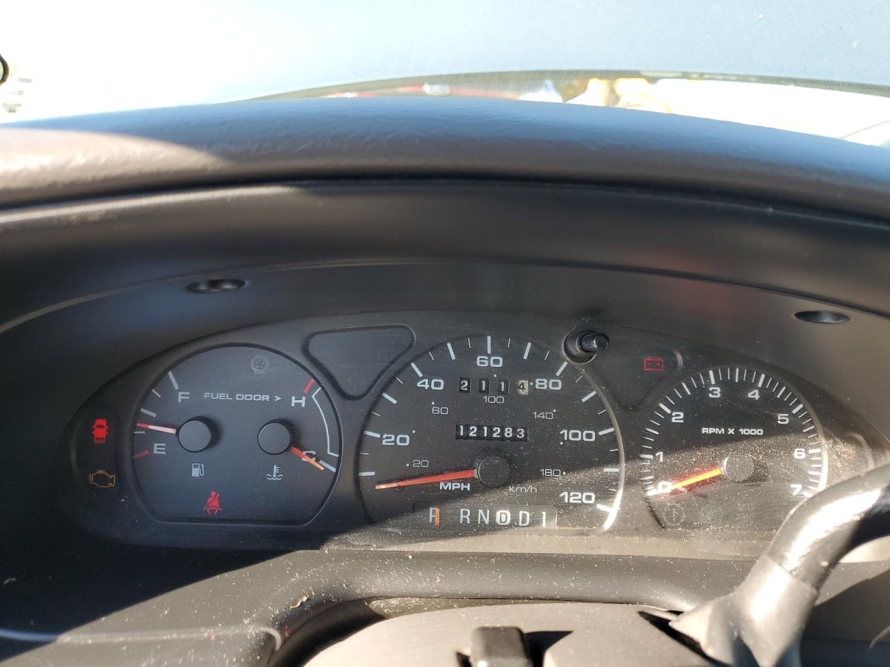2000 Ford Taurus - Image 9