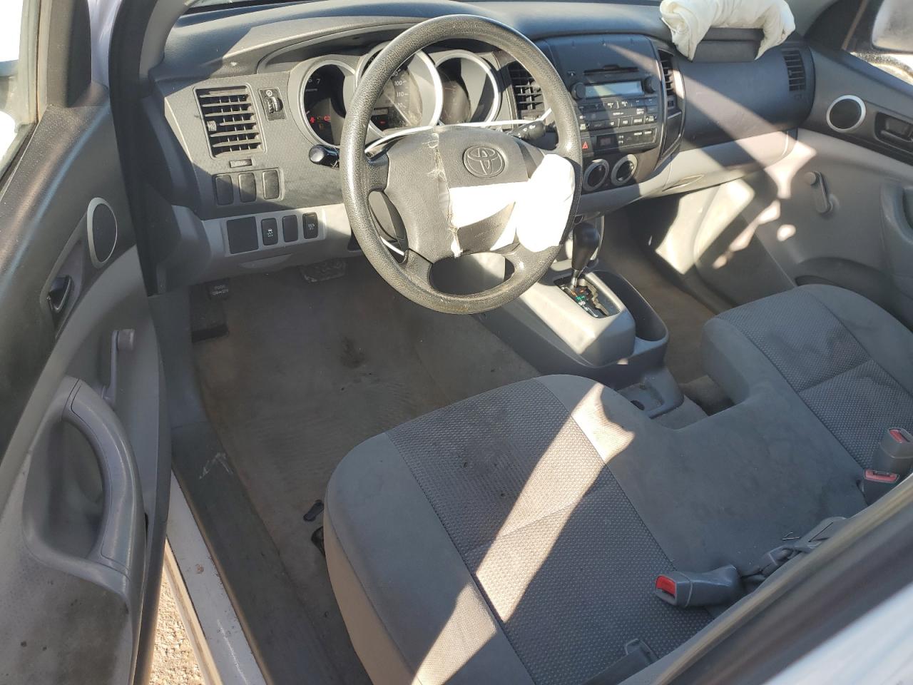 2009 Toyota Tacoma - Image 8